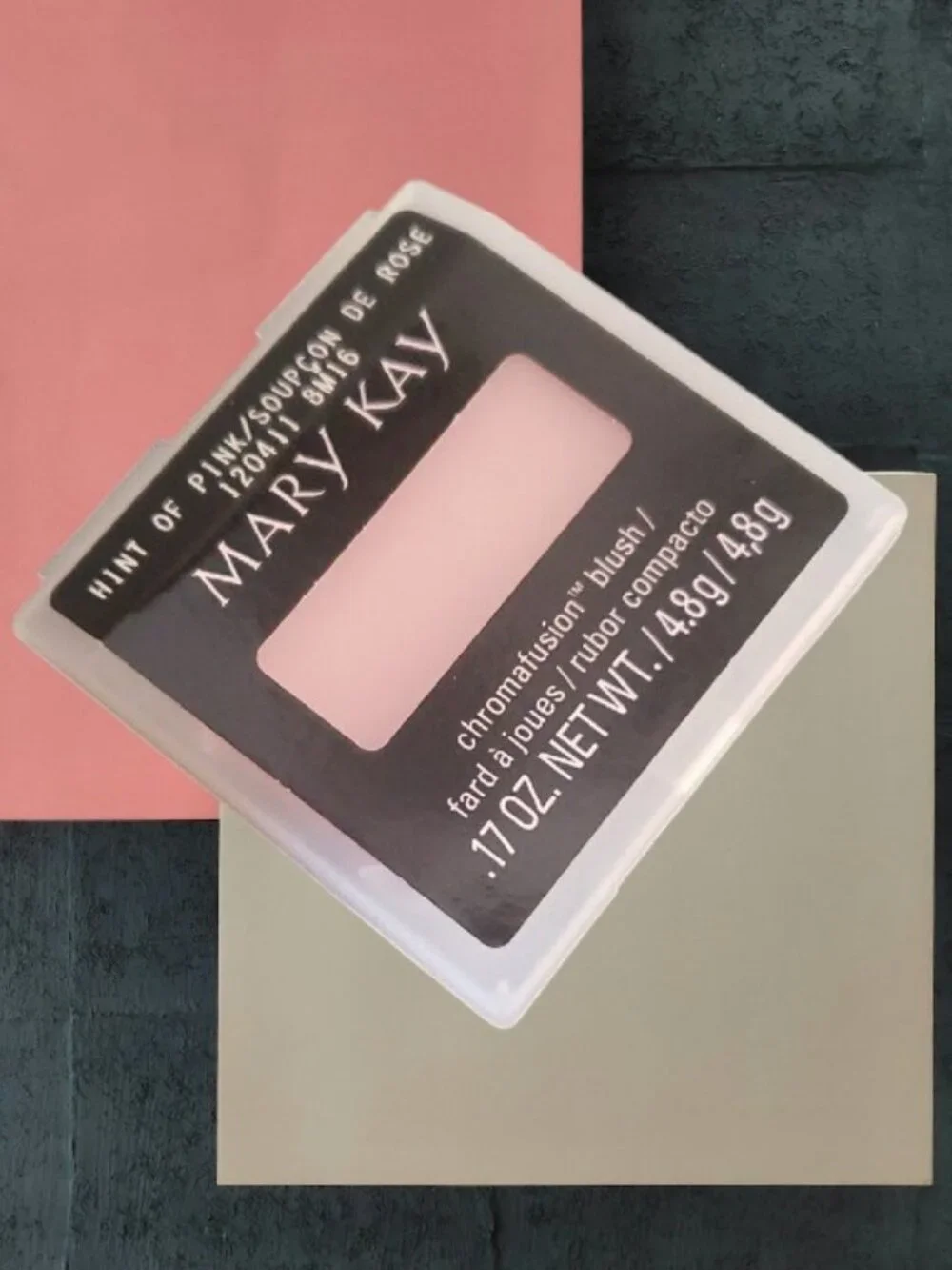 Mary Kay Hint of Pink Chromafusion Blush ✨NIB✨